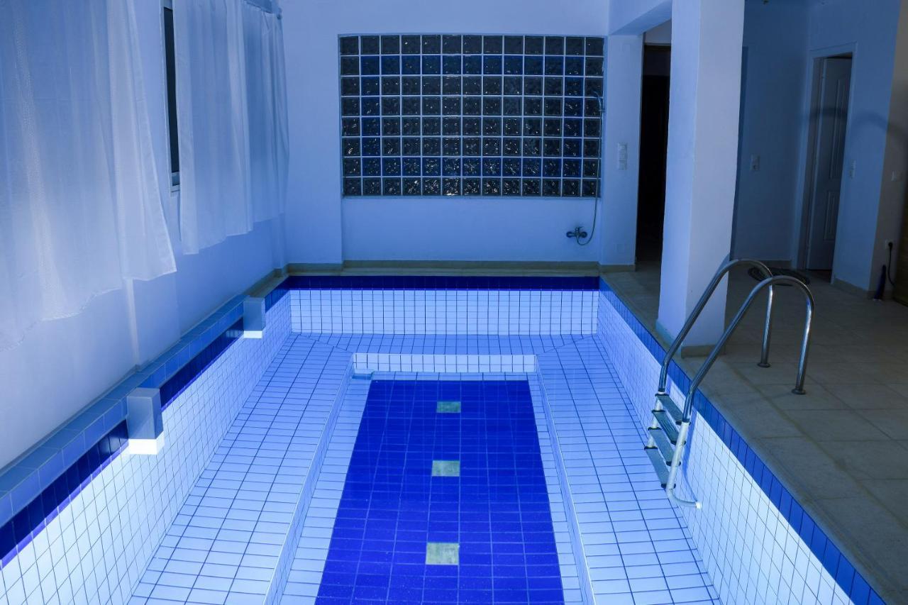 Petronas Villa Kariá Kültér fotó